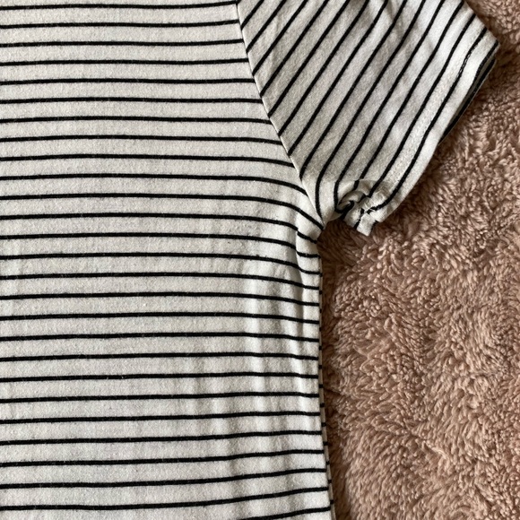 Gaze Peplum Tee - Picture 3 of 3